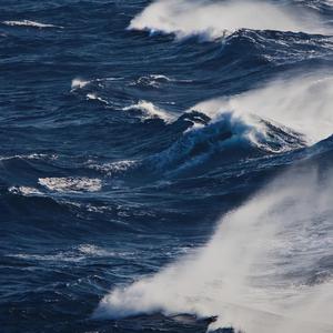 国产后入清纯学生妹
